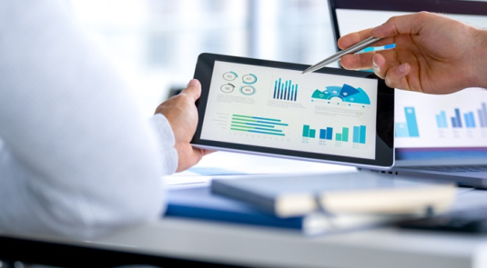 Comment se reconvertir dans la finance ?