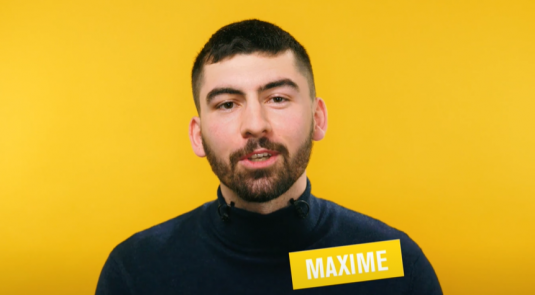 Maxime, chargé de clientèle professionnels